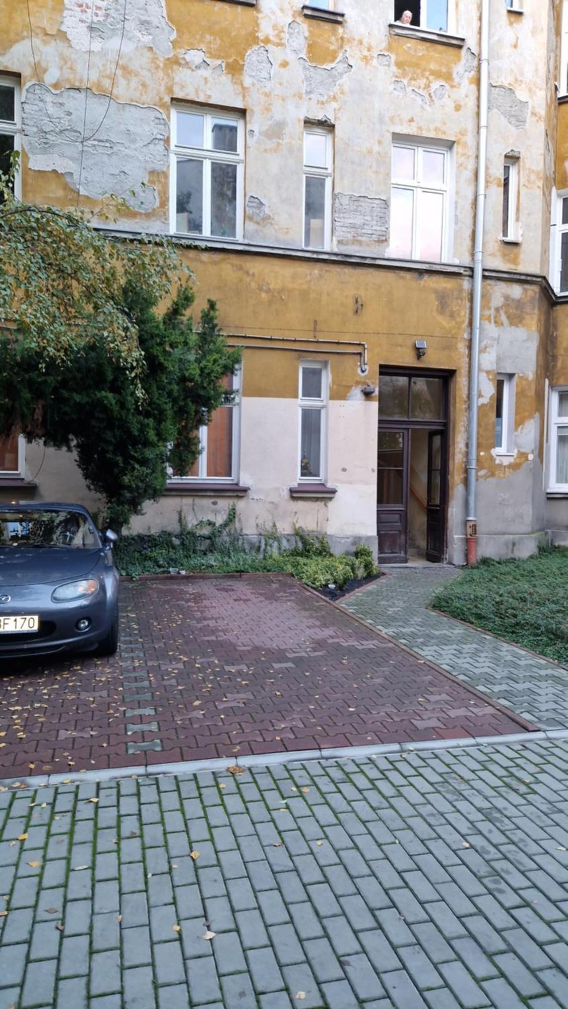 St Gertruda Free Parking Citybeat#2